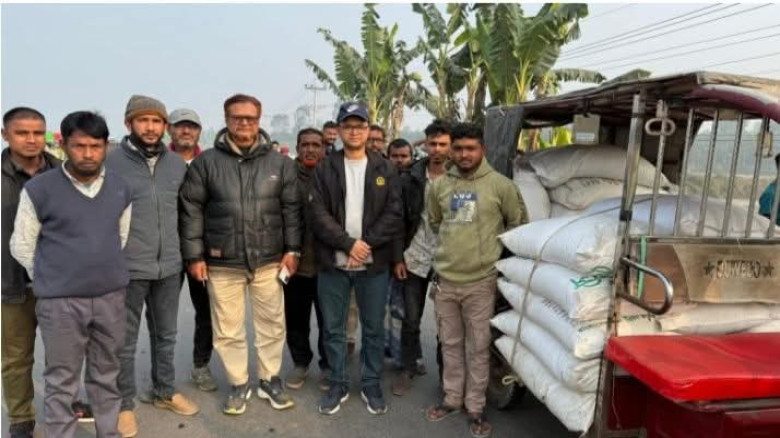 ভুরুঙ্গামারীতে সার পাচারকালে নিতাই সাহার ৩০ হাজার টাকা জরিমা