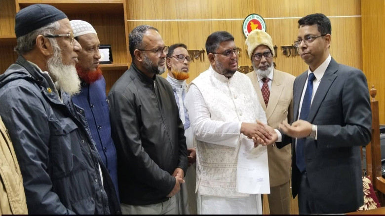 জয়পুরহাটে দুটি আসন থেকে ১৪ প্রার্থীর মনোনয়নপত্র জমা