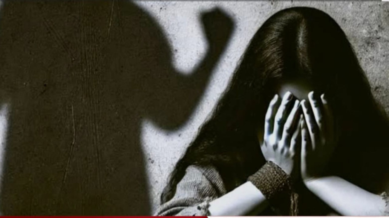 ভোলার মনপুরায় প্রেমের টানে আসা কিশোরীকে গণধর্ষণ