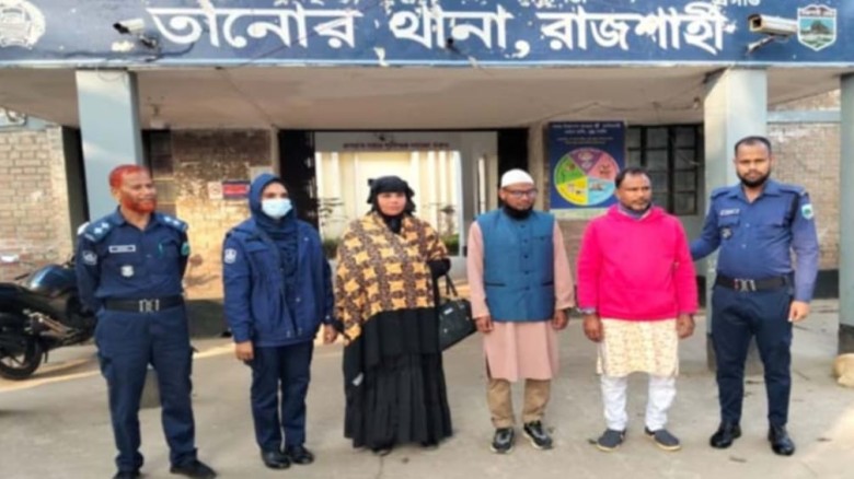 তানোরে এসিল্যান্ডের ওপর হামলার চেষ্টাকালে তিনজন আটক