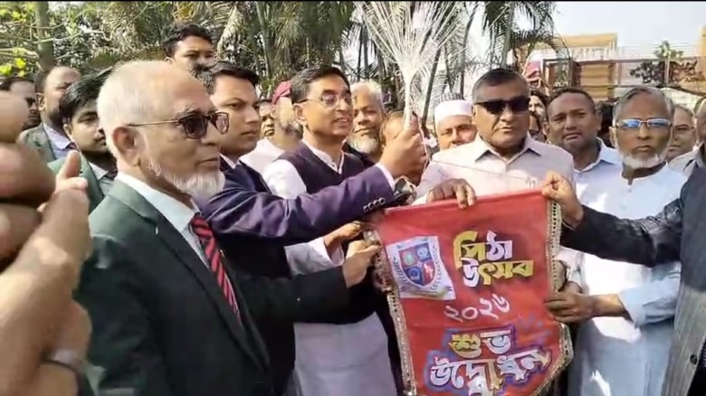 কালিয়াকৈরে আফাজউদ্দিন মেমোরিয়াল স্কুল এন্ড কলেজে পিঠা উৎসব প