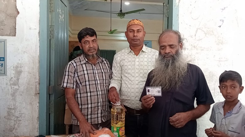 বিয়াঘাট ইউনিয়ন পরিষদে ১২৩৪ জন কার্ড ধারী মানুষের মাঝে টি সি বির পণ্য বিতরণ...