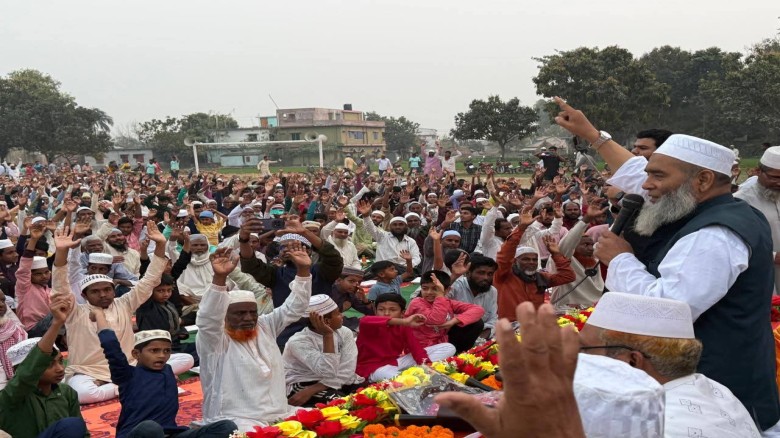 তানোরের মুন্ডুমালায় জামায়াতের ইফতার  মাহফিল