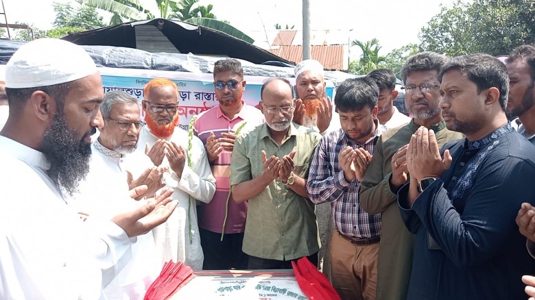 গুরুদাসপুরে ১ কোটি ৭৭ লাখ টাকায়-১৬৫০ মিটার রাস্তা কার্পেটিং 